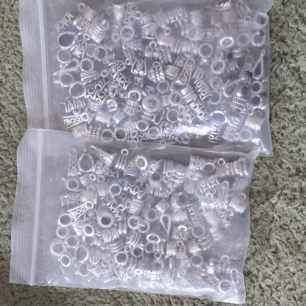 ** 2 pk Jewlery making beads